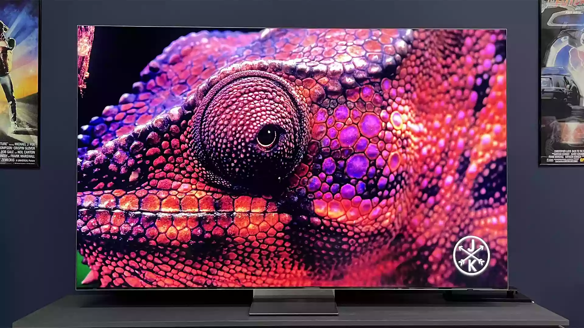 تلویزیون سامسونگ مدل 55QN900D 2 طراحی تلویزیون سامسونگ مدل 55QN900D